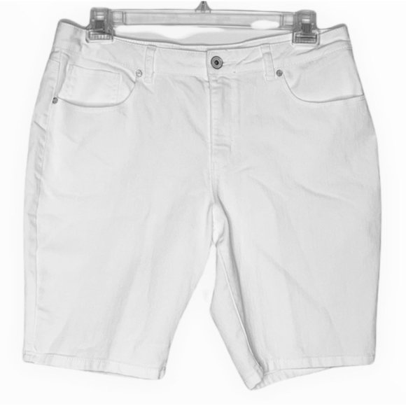 Coldwater Creek Other - COLDWATER CREEK Men’s Jeans Shorts White 33 Pocket